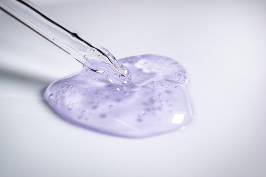 Retinol Revelations: Unmasking the Glow-Giving Genius and Its Alter Egos!